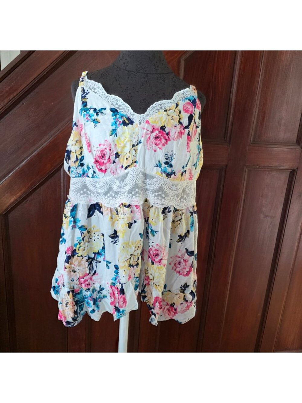Torrid Floral Lace Babydoll Tank Top White Pink Yellow Blue Size 2x Adjustable S